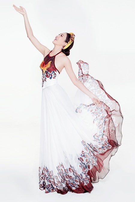 truong-dieu-ngoc-ao-dai-sharoncuneta.com2