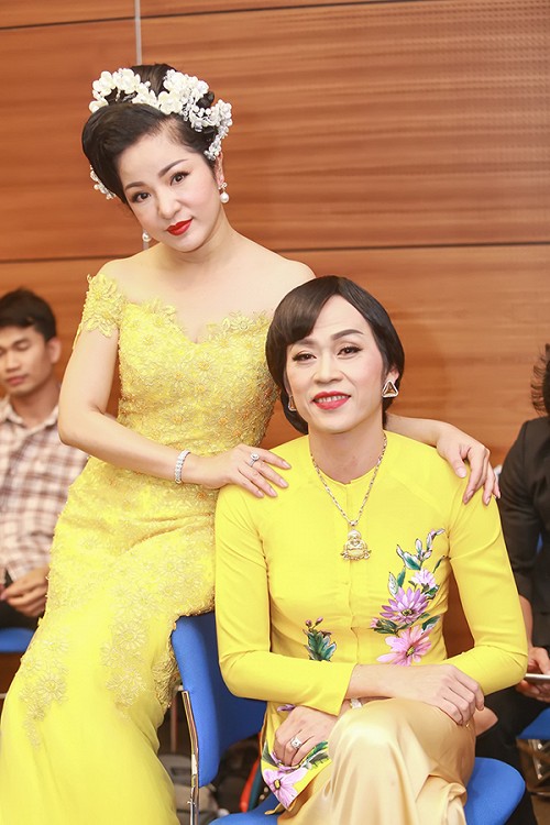 hoai-linh-gia-gai (2)