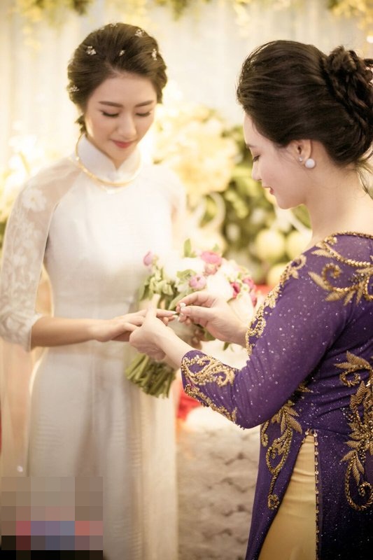 hoa-hau-thu-ngan-phunutod