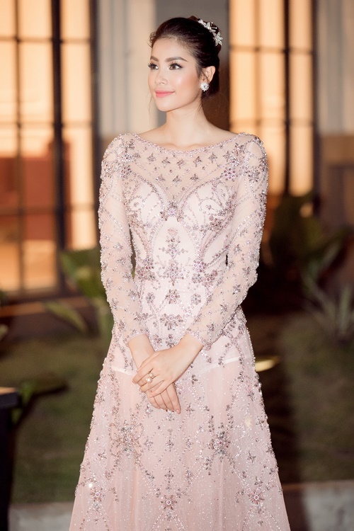 pham-huong-dien-vay-cong-