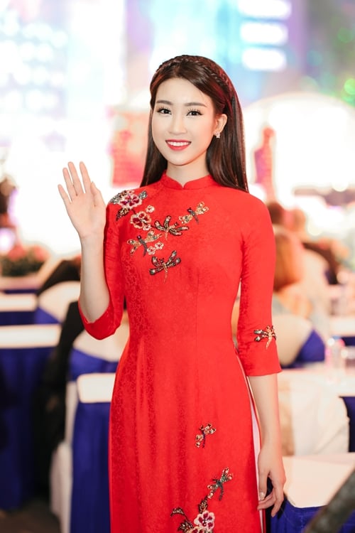 hoa-hau-my-linh (5)