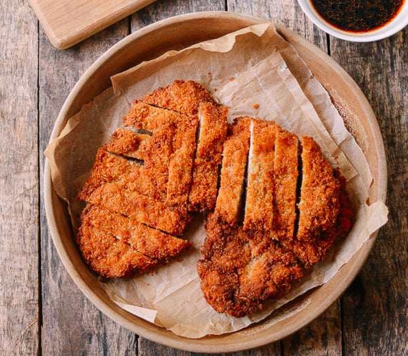 khong-ngan-ngay-thit-lon-ran-kieu-nay-10-nguoi-an-thi-11-nguoi-doi-an-nua-shanghai-pork-chop-3-1543855944-505-width600height902