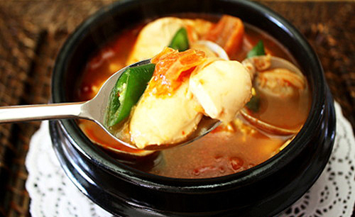 1428403379-canh181