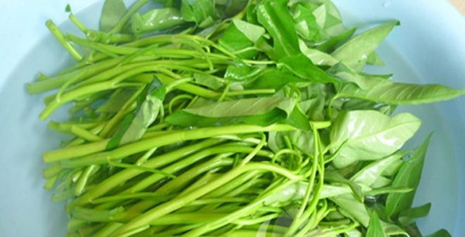 1-1-an-rau-muong-1-1430316488345-1430705241941-26-0-332-600-crop-1430705557331