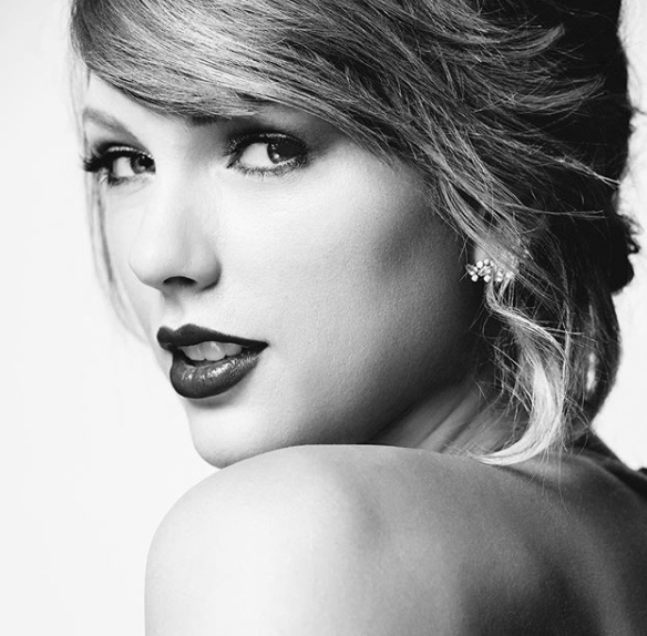 4_taylorswift_yejx