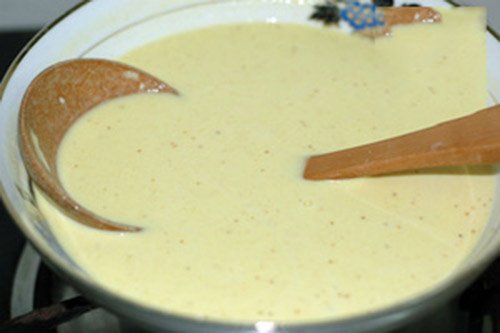cach-lam-banh-xeo-thom-ngon-gion-rum-1