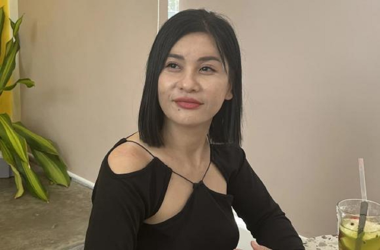 Cát Phượng cho biết mình từng nhắn tin riêng để khuyên đàn em. Tuy nhiên, cái kết cô nhận lại là bị đối phương nhấn nút 