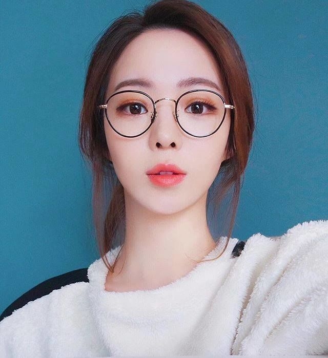 Bi-kip-lua-chon-gong-kinh-phu-hop-voi-tung-hinh-dang-khuon-mat-8