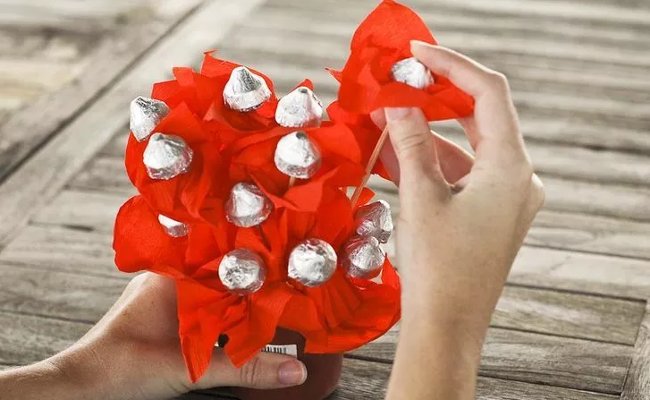 Tu tay lam chau hoa chocolate danh tang me vo nhan ngay Quoc te phu nu 8 3 sharoncuneta.com 5