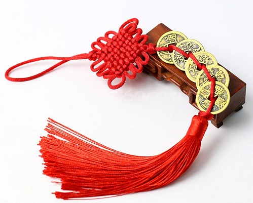 thiet-ke-cua-nha-kieu-nay-tai-loc-may-man-thi-nhau-keo-den