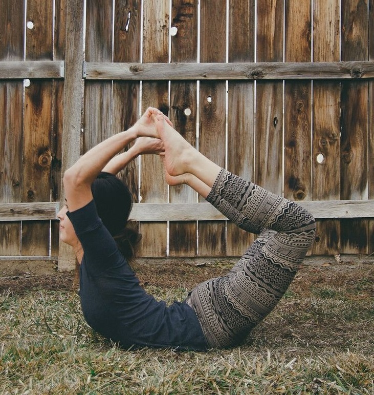 nhung-bai-tap-yoga-tot-cho-benh-dau-da-day-6-phunutoday