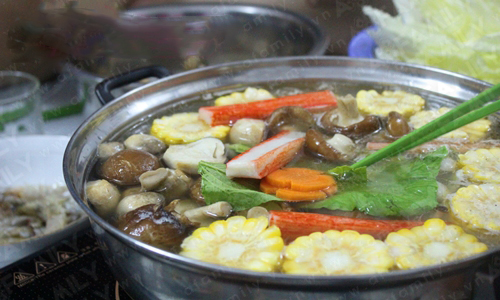 50-huong-dan-cach-buoc-lam-mon-lau-nam-thom-ngon-dai-vo-6-sharoncuneta.com