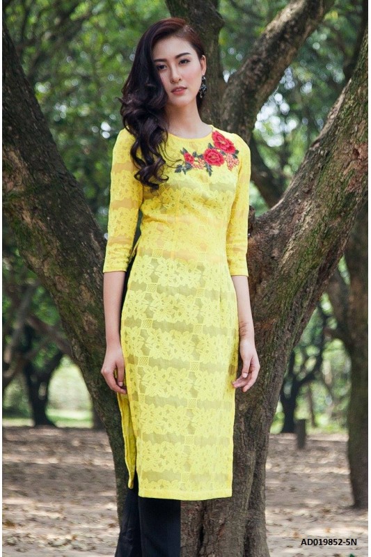 5.don-tet-duong-xinh-lung-linh-voi-ao-dai-cach-tan-6-sharoncuneta.com