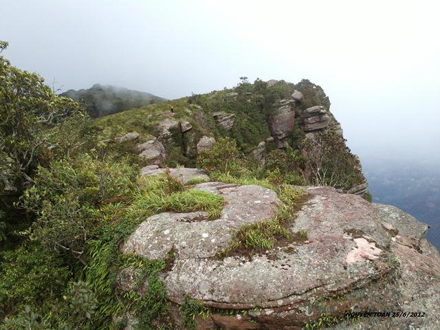 11.nhung-dia-diem-du-lich-o-hoa-binh-trong-ngay-30-4-1-5-2-sharoncuneta.com