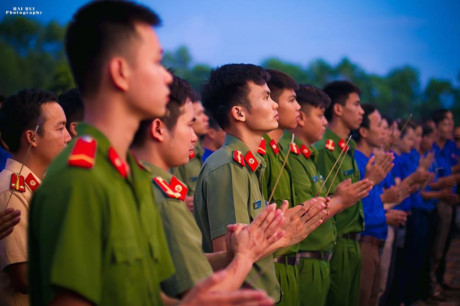 80.nhung-hinh-anh-dep-nhat-trong-ngay-thuong-binh-liet-si-27-7-36-sharoncuneta.com