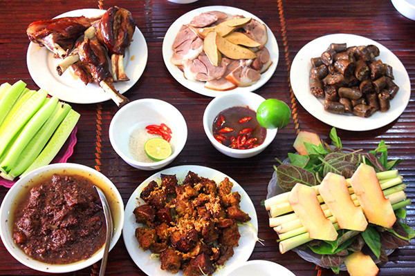 19.nhung-mon-an-nen-tranh-trog-tet-sharoncuneta.com