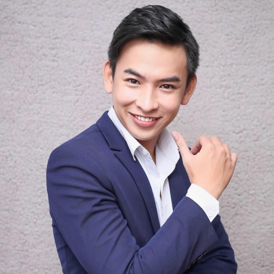 55.hyunh-quy-tieu-su-su-nghiep-sharoncuneta.com