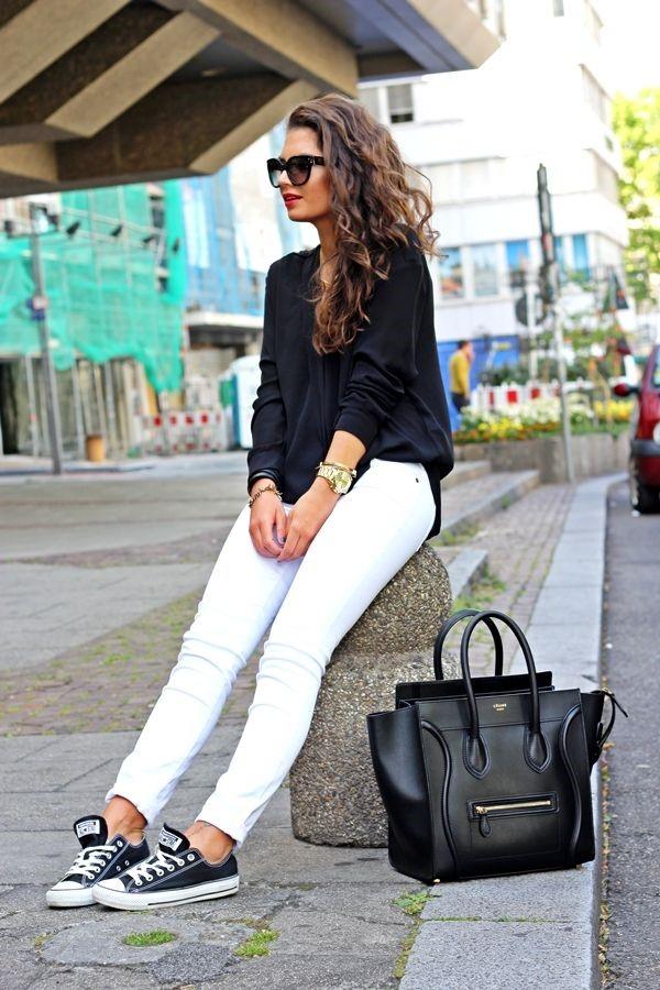 6.meo-phoi-do-voi-giay-sneaker-2-sharoncuneta.com