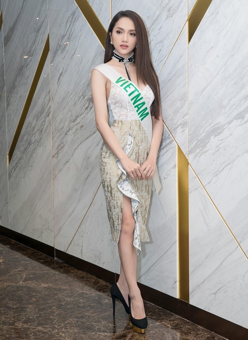 10.nhung-bo-trang-phuc-dep-cua-huong-giang-idol-3-sharoncuneta.com