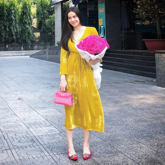 5.my-nhan-viet-mac-do-xuong-pho-1-sharoncuneta.com