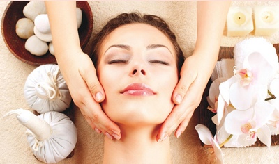 Không cần phải quá lộng lẫy, nhưng phụ nữ nên đẹp 