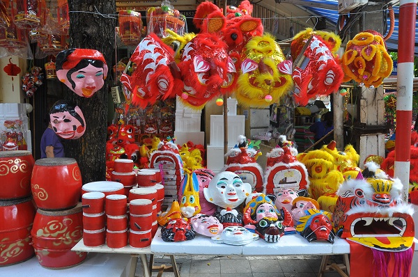 do-choi-trung-thu-an-toan-cho-tre