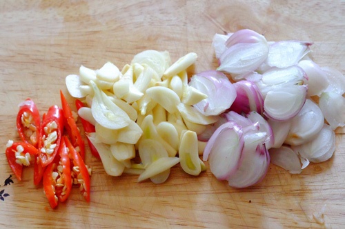 meo-khu-mui-hanh-toi