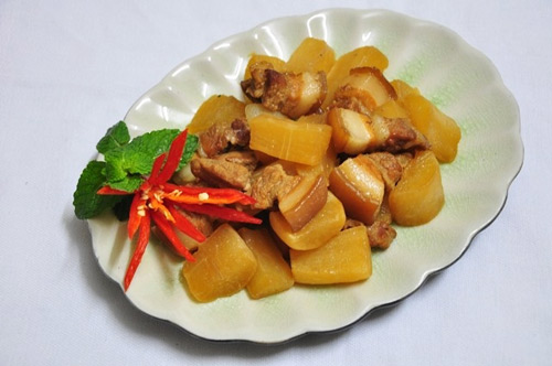 thit-kho-cu-cai