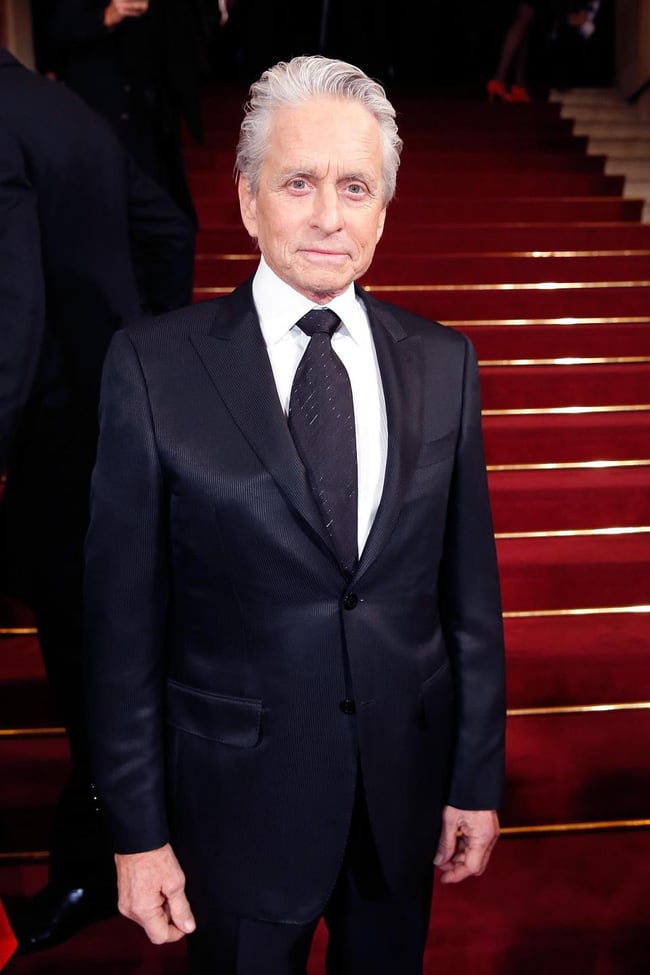 Ngôi sao Hollywood Michael Douglas đã dũng cảm công khai về nguyên nhân gây ung thư mà ông đang phải chịu đựng.