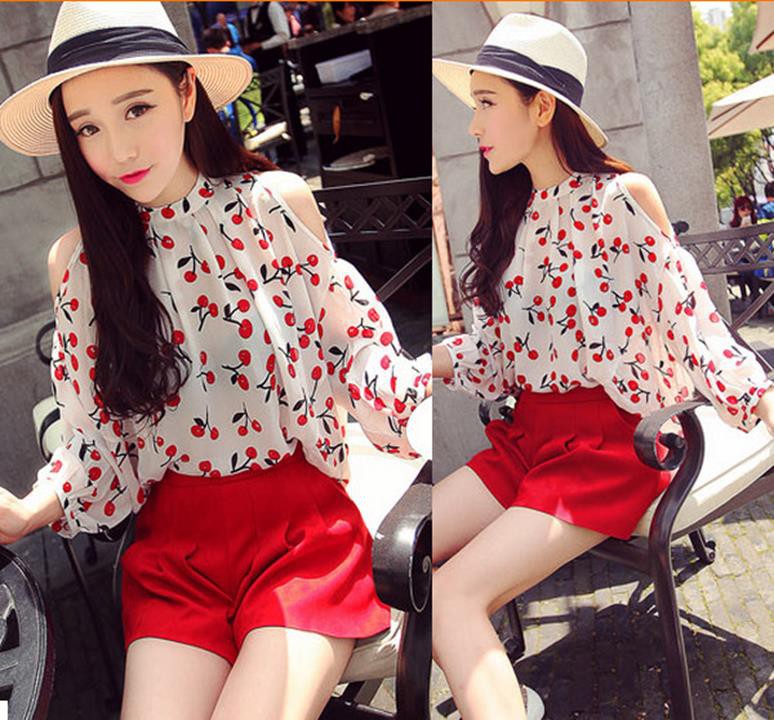 Họa tiết Chery đỏ tươi tắn nổi bật