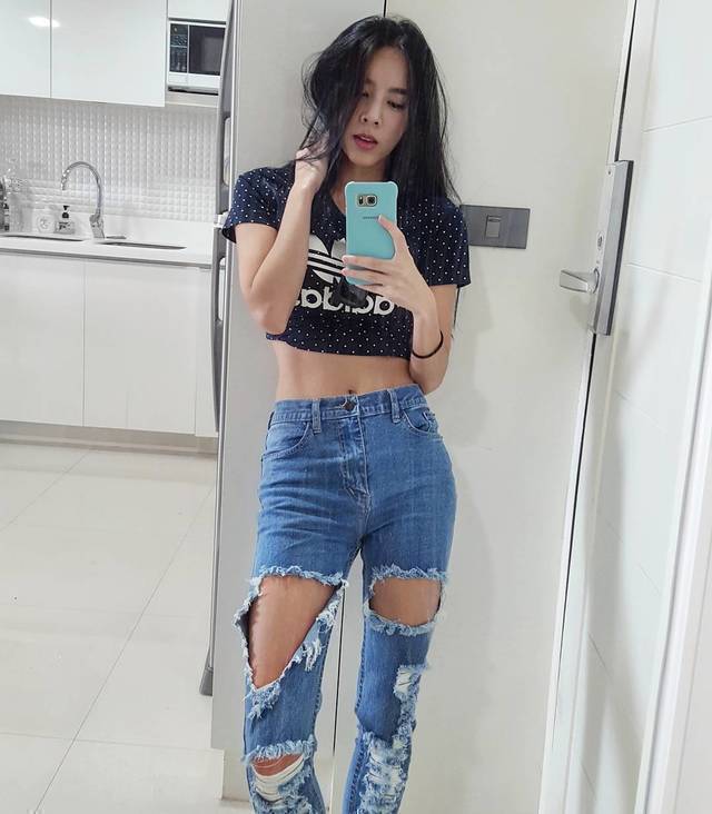 large_large_large_fbc112db9