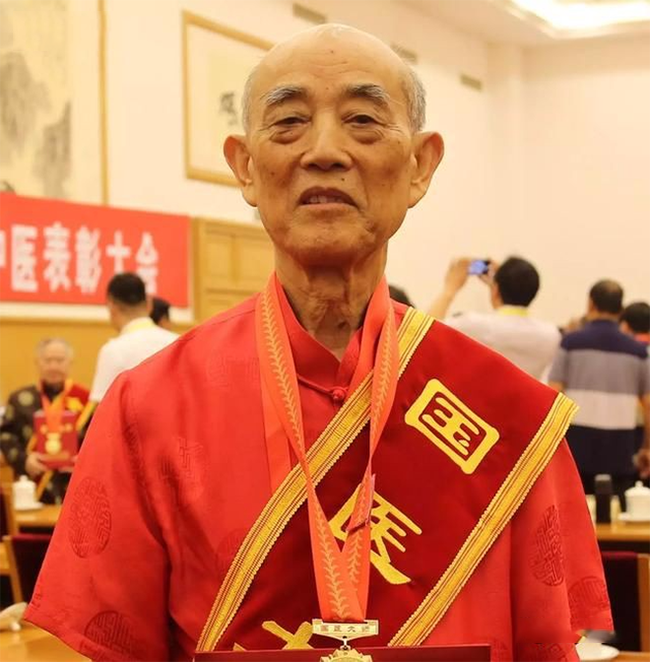 ban-tay-vang-14