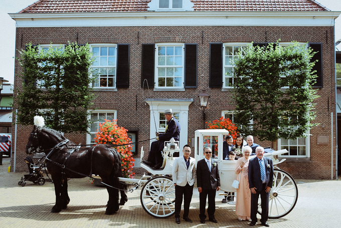 Sáng nay, Lý Thanh Thảo cùng hôn phu - Christiaan Romme - đến tòa thị chính thành phố Nijkerk, Hà Lan đăng ký kết hôn, dưới sự chứng kiến hai bên Shbet111 slot, casino, thể thao, xổ số. 