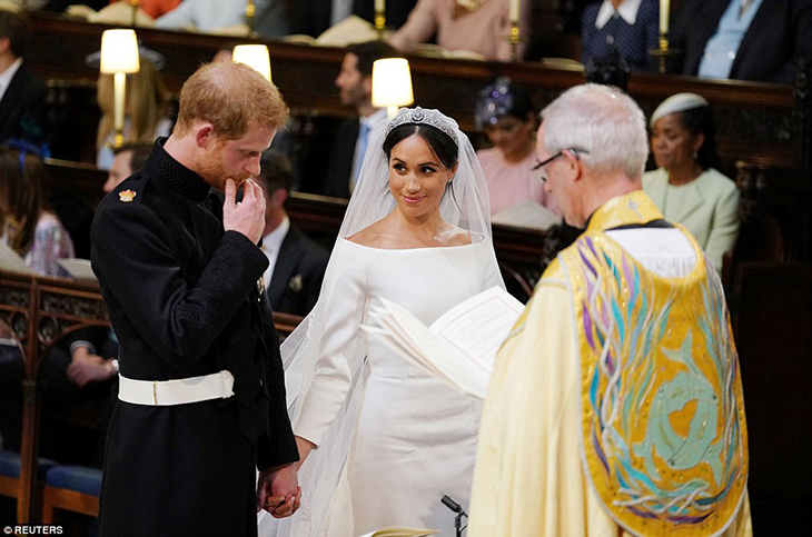 elle-viet-nam-khoanh-khac-dam-cuoi-meghan-markle-12