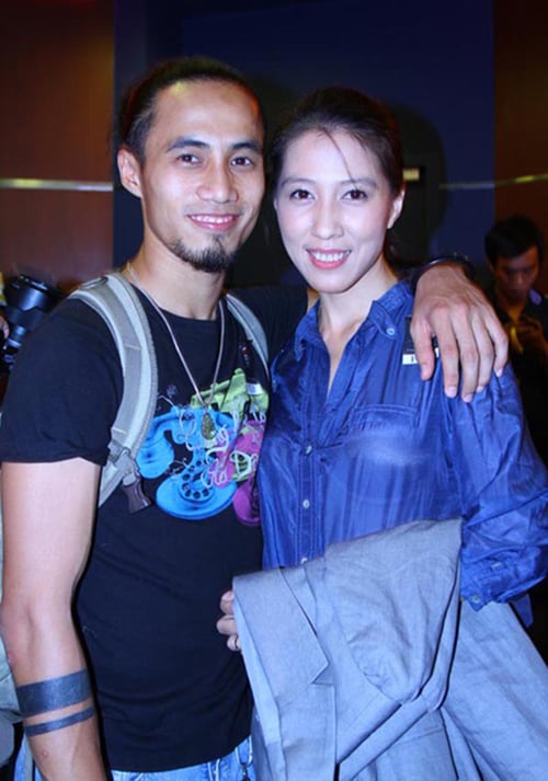 Phạm Anh Khoa và bà xã Thùy Trang.