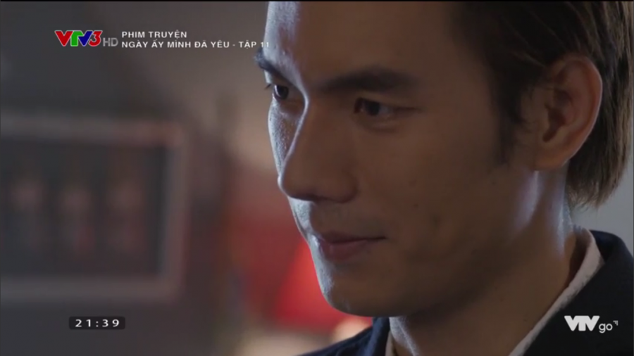 Tùng liên tiếp 