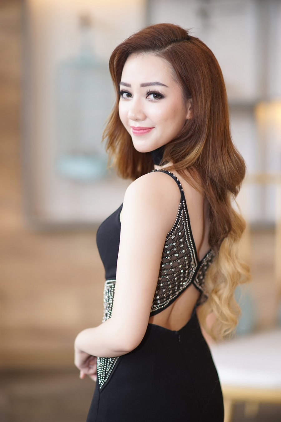 tieu-su-ca-si-bang-di-9891