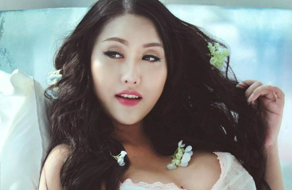 2-phi-thanh-van6-muil-1452837490367-crop-1452837514288-1600