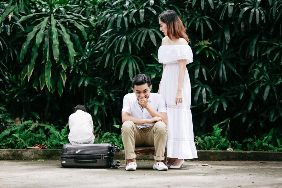 Kubi dỗi bố mẹ.