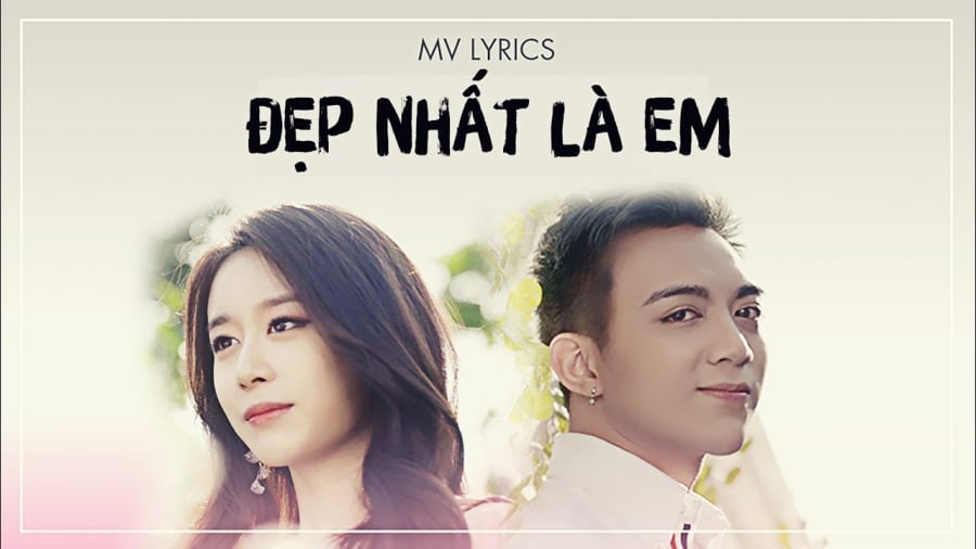Sau nhiều ngày chuẩn bị, MV ca khúc “Đẹp nhất là em” do Soobin Hoàng Sơn kết hợp với Jiyeon – cô em út nổi tiếng nhất nhóm T-ara đã lên kệ vào sáng 27/7. Đây chính là sản phẩm âm nhạc đầu tiên của cựu thành viên T-ara sau khi kết thúc hợp đồng với công ty quản lý cũ MBK Entertainment vào tháng 1/2018. “Đẹp nhất là em” được sáng tác bởi 2 nhà sản xuất Hàn Quốc Krazy Park và Eddy Park, thuộc thể loại ballad ngọt ngào. Phần MV vừa ra mắt có nội dung khá đơn giản, tập trung tại 3 bối cảnh chính là một quán café nơi cặp đôi hẹn hò và nhà riêng của 2 nhân vật chính. Với những khán giả mong chờ nhiều hơn ở sản phẩm hợp tác đầu tiên của Jiyeon, Soobin Hoàng Sơn thì đây là MV chưa thỏa mãn sự kỳ vọng. Cặp đôi sẽ biểu diễn ca khúc này lần đầu tiên trong sự kiện diễn ra vào 31/7 tới đây. Tại đây, chi tiết Jiyeon có thực sự hát phiên bản tiếng Việt hay không sẽ được giải đáp. MV được quay vỏn vẹn trong vòng 8 tiếng nhưng chừng ấy vẫn đủ sức làm trái tim khán giả phải “tan chảy” bởi những cảnh quay lạng mãn và đầy ngọt ngào. Không chỉ vậy, 