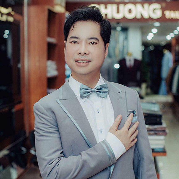 Ngọc Sơn chia sẻ thông thạo 8 thứ tiếng khác nhau.