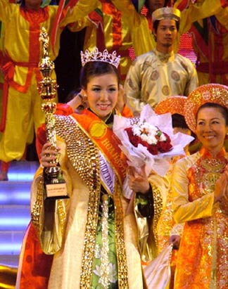 070903-Hau-hau-the-gioi-ngu