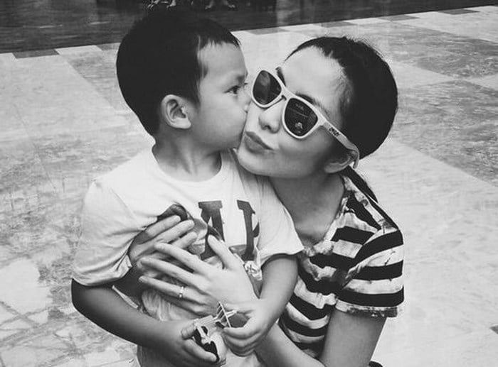 Tăng Thanh Hà và con trai cô luôn được giữ bí mật về hình ảnh.