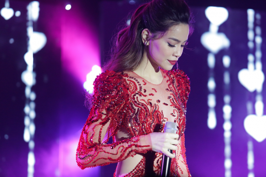 5a2bfdfaa6329-01-ho-ngoc-ha-17