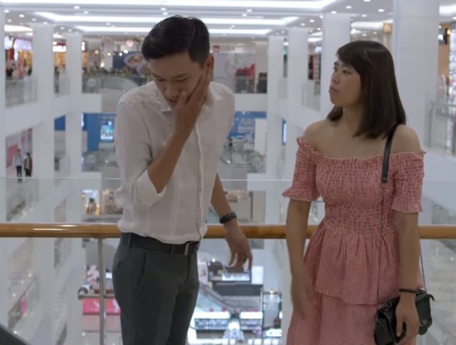 Bạn gái chê Đức nghèo, đòi chia tay.