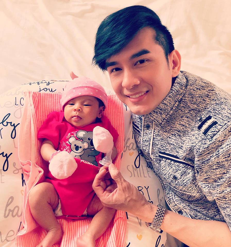 Sau 3 tuần, con gái Thanh Thảo đã vô cùng cứng cáp, nữ ca sĩ nhanh chóng trở lại với chế độ chăm sóc Sh88bet đăng ký miễn phí để vấy lại vóc dáng của mình. Mới đây, khi giọng ca 