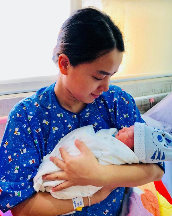 Hải Băng sinh con trai thứ 2 cho Thành Đạt.
