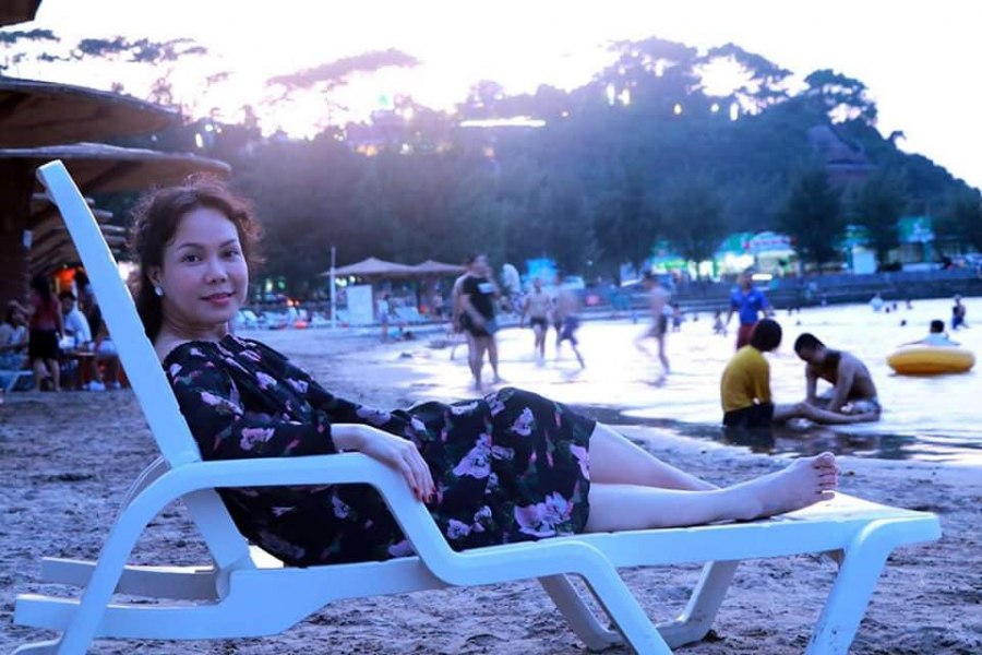 khoe-anh-tinh-tu-ben-chong-con-viet-huong-bat-ngo-de-lo-diem-dac-biet-cua-con-gai4-2018-08-17-15-20_0_0