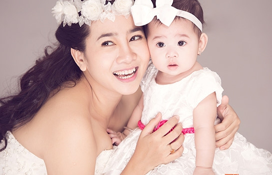 Các nghệ sĩ và khán giả đang kêu gọi ủng hộ, giúp đỡ diễn viên Mai Phương vượt qua giai đoạn khó khăn này.