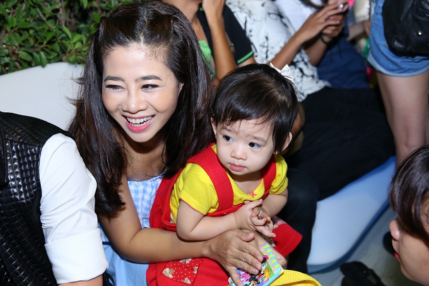 sao-viet-soc-truoc-tin-dien-vien-mai-phuong-bi-ung-thu-phoi